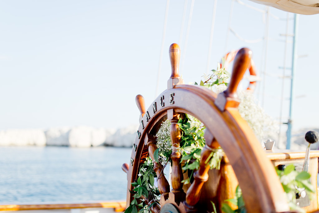 le coeur dans les etoiles - wedding planner - provence - sardaigne - shooting inspiration - mariage voilier - audrey carnoy - deco ceremonie 2