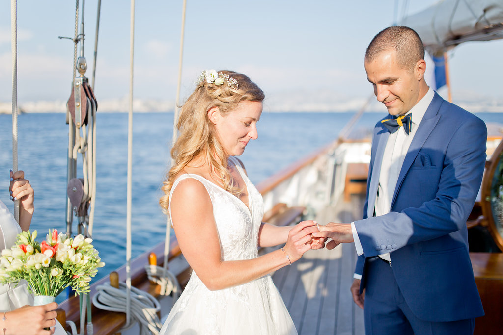 le coeur dans les etoiles - wedding planner - provence - sardaigne - shooting inspiration - mariage voilier - audrey carnoy - echange alliances 2