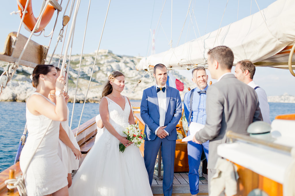 le coeur dans les etoiles - wedding planner - provence - luberon - alpilles - sardaigne - italie - organisation - mariage - bateau - voilier - mer - audrey carnoy-ceremonie laique