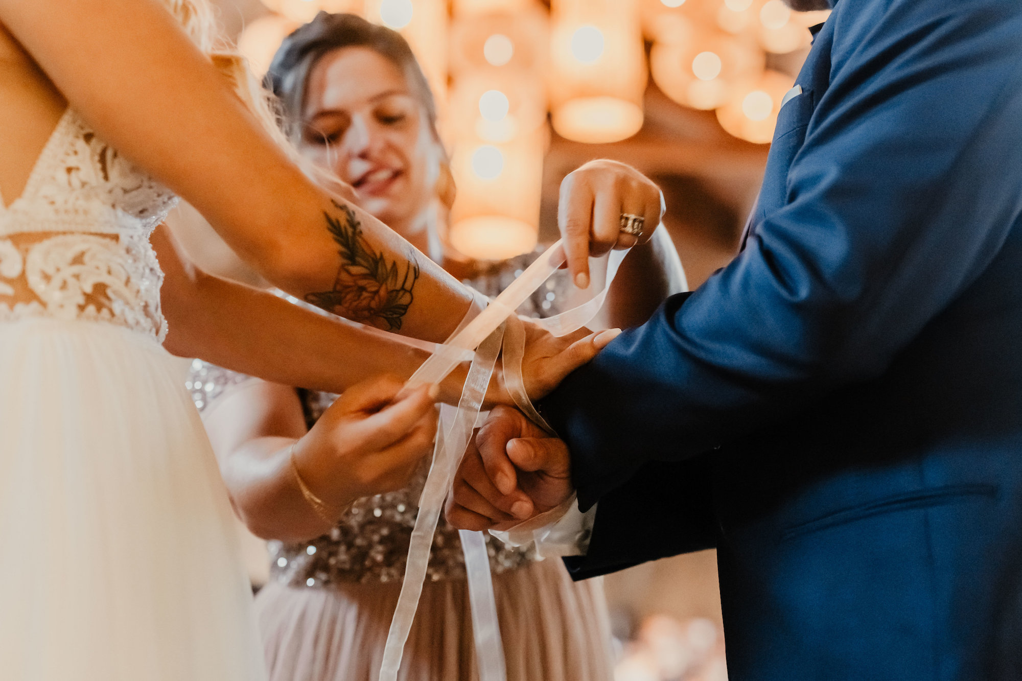 le coeur dans les etoiles - wedding planner - provence - luberon - alpilles - organisation - mariage - wedding - florine jeannot - rituel rubans