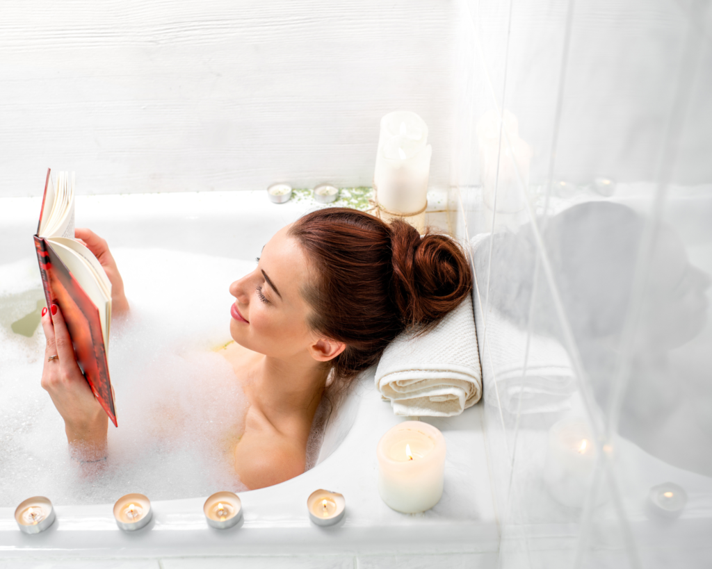 Un bain chaud, rituel bien-être pour se libérer du stress avant le Jour J et mieux gérer le stress de la planification de mariage